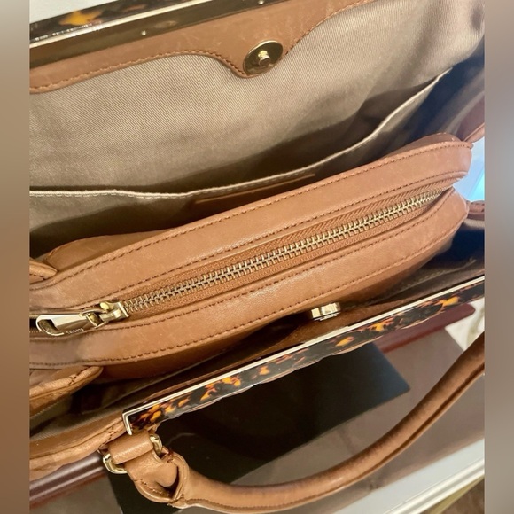 Talbots Tan Napa Leather Tortoise Trim Quilted Handbag Classic
Retail $219.99 - Picture 5 of 16